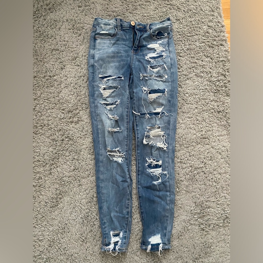 American Eagle Medium Wash Ripped Jeans
